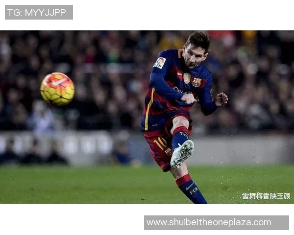 终极足球世界球星之巅峰对决：谁将成为足坛历史最佳传奇人物